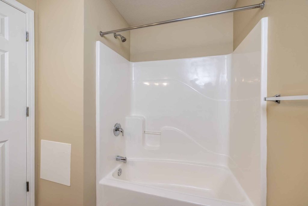 Cambridge Heights Bathroom